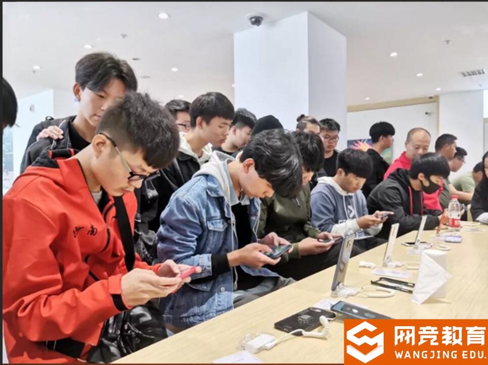 地区代表！网竞教育合作院校受邀参加信阳地区王者荣耀比赛