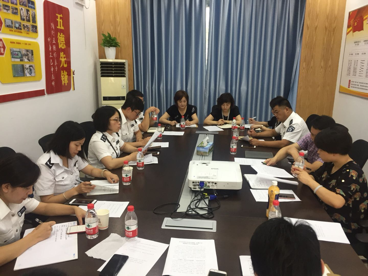网竞教育与滨江区文化执法大队共商暑期青少年防沉迷教育活动进程
